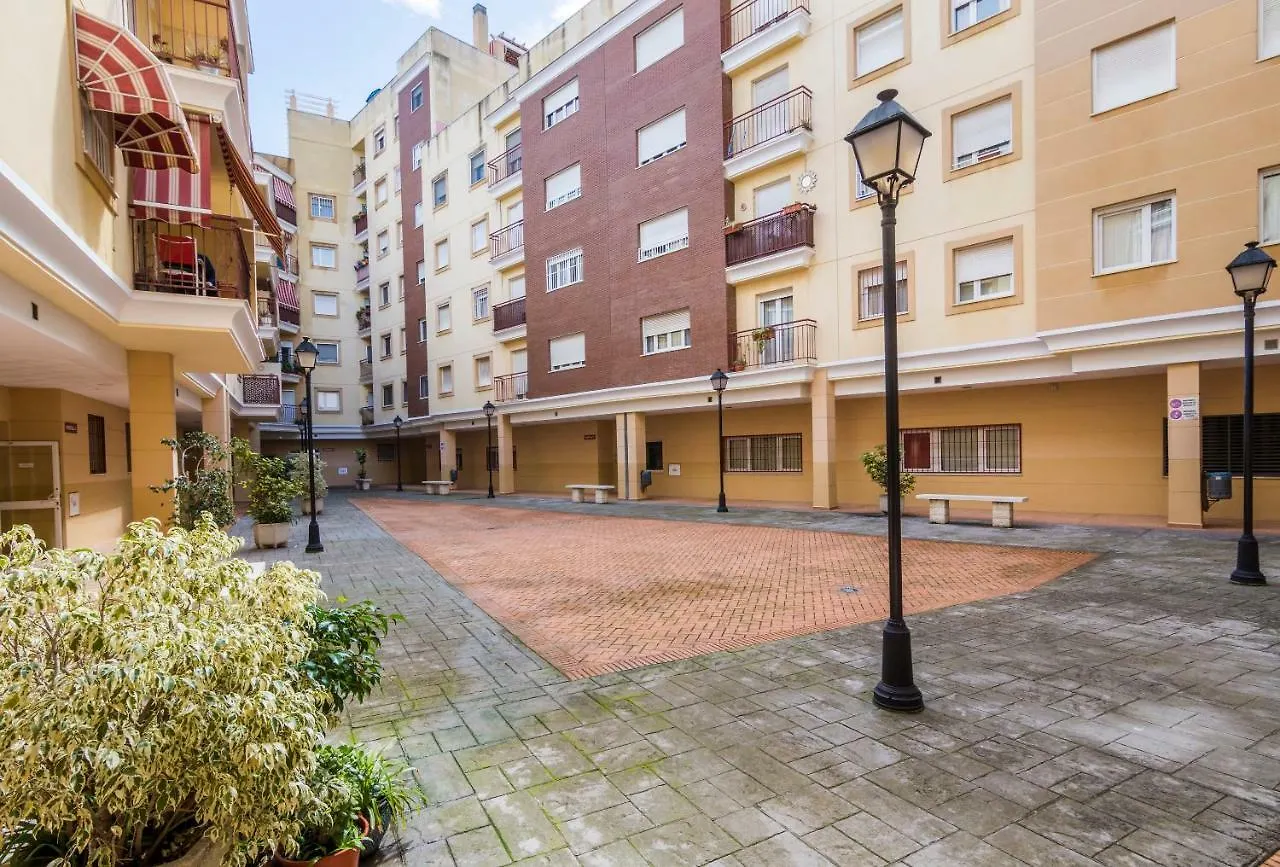 Apartamento Alaska 800 M De La Playa Parking Privado Apartment Malaga Spain