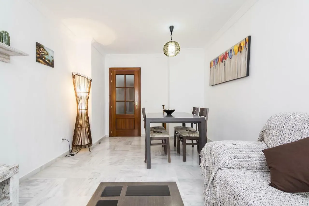 Apartamento Alaska 800 M De La Playa Parking Privado Apartment Malaga