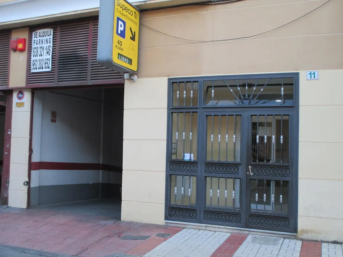 Apartamento Alaska 800 M De La Playa Parking Privado Malaga Apartment